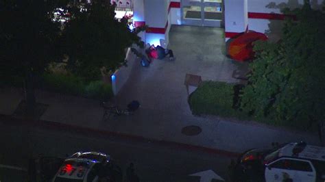 Armed Suspect Subdued After Barricading Self Inside Sherman Oaks In N Out Abc7 Los Angeles