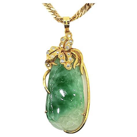 Vintage Carved Green Jadeite Jade Diamond And Pearl Pendant In 14k