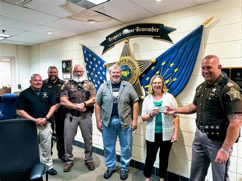 Sheriff Plasse presented... - Vigo County Sheriff's Office