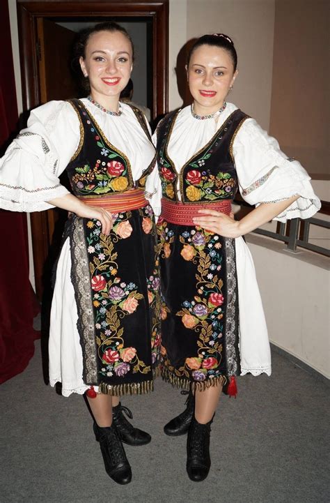 Romanian Folk Traditional Clothing Part 2 Traditional Outfits