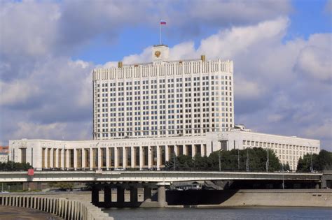 Russia's central bank would unlikely be able to regulate bitcoin transactions. Russia's Economy Ministry Calls for 'Controllable Market ...