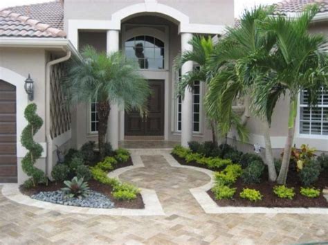 Nice 25 Best And Beautiful Small Front Yard Landscaping Ideas