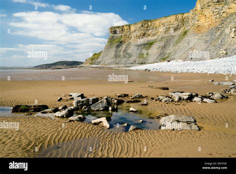 Traeth Mawr Beach Hi Res Stock Photography And Images Alamy