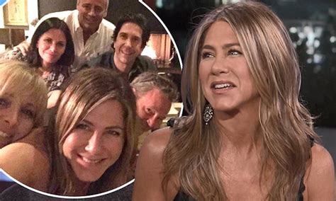 jennifer aniston admits she doesn t know why she joined instagram on chat show after setting record