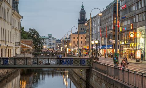 The baltic sea lies to the east of sweden, as well as the gulf of bothnia. Erasmus Experience in Gothenburg, Sweden by Idil | Erasmus ...