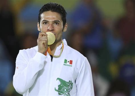 Eduardo avila — por qué le canto a mi patria 03:14. Juegos Paralímpicos: El mexicano Eduardo Ávila gana oro en yudo | Deportes | EL PAÍS