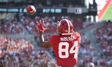 Alabama Tight End Amari Niblack Can Be An Offensive Weapon Per Nick Saban