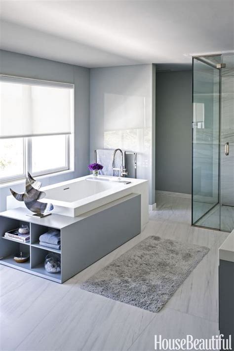Also of note, the subtle addition of grey bath linens, rather than stark white towels. 14 Best Gray Bathroom Ideas - Chic Gray Bathroom Design ...