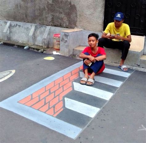Pelukis asal tersebut melukis gambar 3d. Kampung lukisan 3D, cara Depok agar pengendara tidak ...