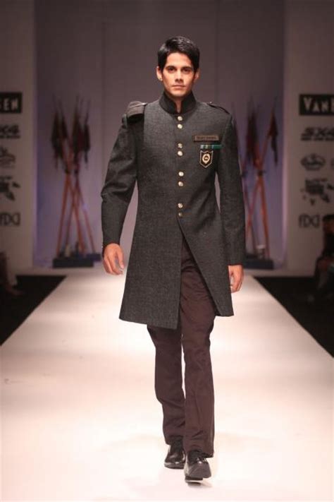 Numero uno started by primarily manufacturing jeans for men and slowly moved into jeans for women, eventually designing and manufacturing complete wardrobes for men and women. Indian men's fashion catching up | Indian Fashion News News