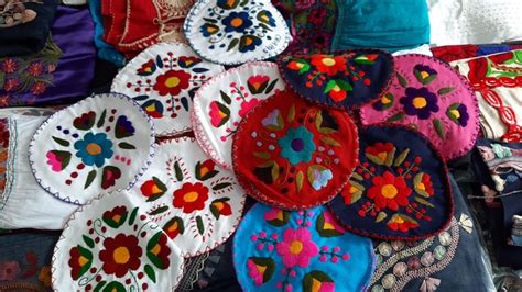 tortilleros bordados a mano ropa y accesorios artesanal ropa