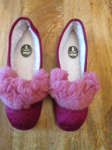 Half Cuff Slippers Marks And Spencer 1960s Slippers Marks And