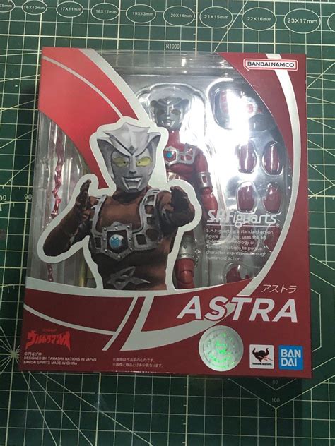 Bandai Shf Shfiguarts Ultraman Astra Hobbies And Toys Toys And Games On