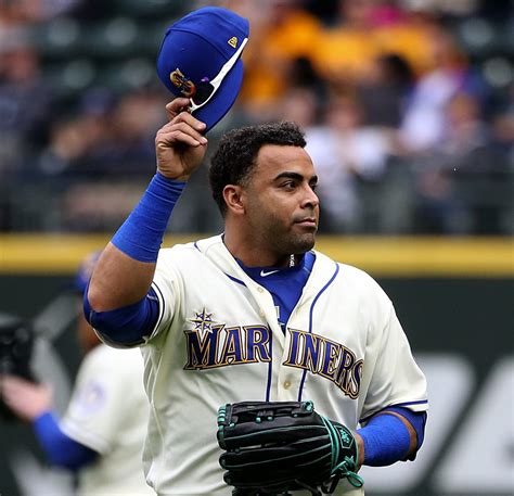 Former Mariners All Star Nelson Cruz Agrees To One Year 143 Million