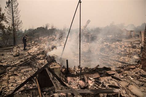 Photos Capture Apocalyptic Aftermath Of California Wildfires Huffpost