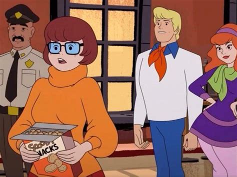 Se Confirmó Que Velma Es Lesbiana En Nueva Película De Scooby Doo
