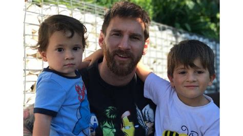 El Emocionante Reencuentro De Lionel Messi Con Su Familia