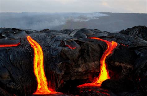 Stunning Images Of Live Lava From Hawaiian Volcano New York Post