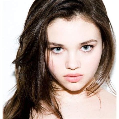 India Eisley Liked On Polyvore Featuring People Sterling Jerins India Eisley Emily Kinney