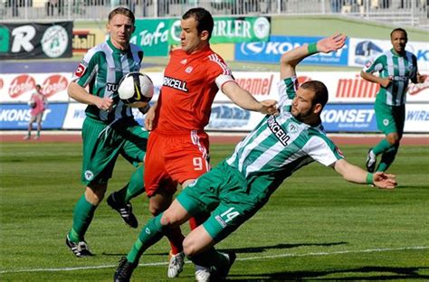 Sivasspor bu galibiyetle iç sahada oynadığı 6 maçın 77. Konyaspor 0-0 Sivasspor | NTV
