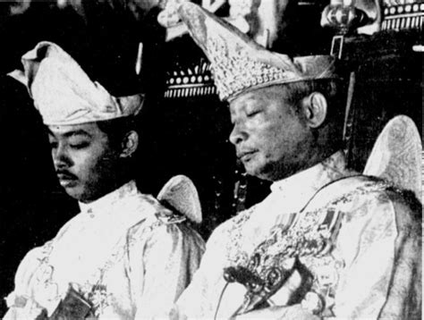 How do you say abu bakar? Biodata Yang Di-Pertuan Agong ke-16, Sultan Abdullah