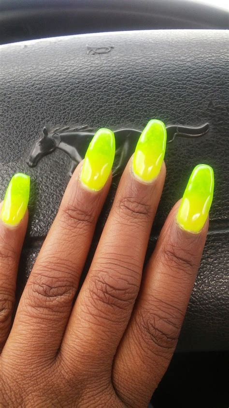 Lemon Lime Nails Love These Neon Green And Neon Yellow Nails💛🍋💚 Lime