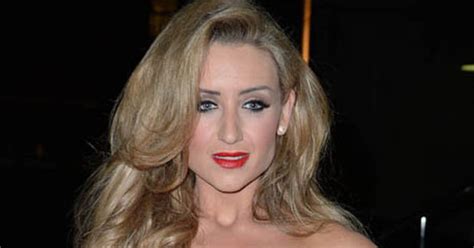 Coronation Streets Catherine Tyldesley Flaunts Killer Cleavage In