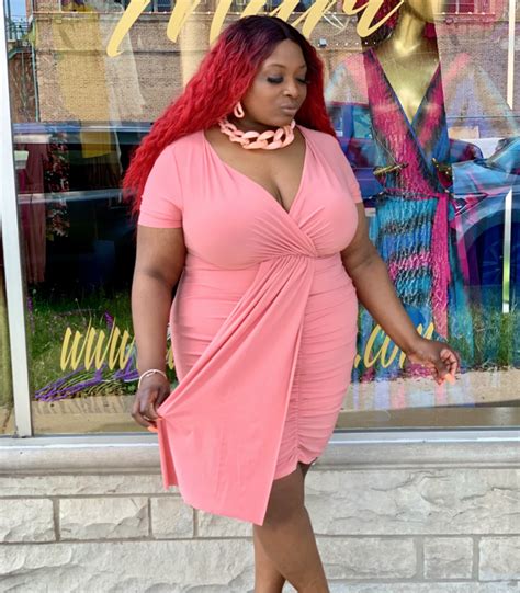 Where To Buy Plus Size Clothes In Chicago 24 Stores The Huntswoman