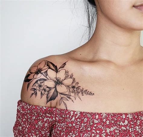 Flower Tattoo On Shoulder Collar Bone Tattoo Trendy