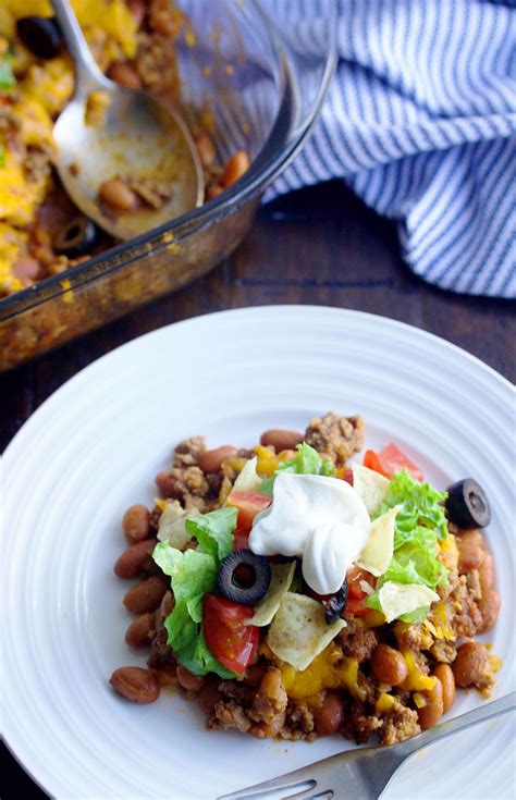 (and, yes, i did use the word ubiquitous because i've been dying to use the word ubiquitous, thank you for noticing!) Simple Taco Casserole - 5 Boys Baker