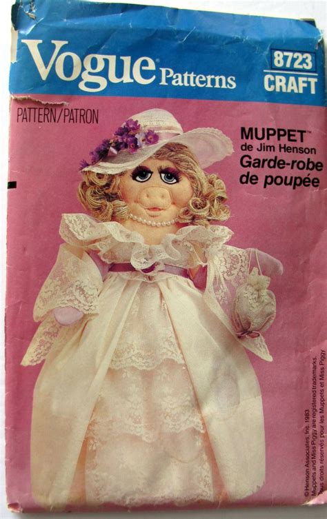 Vogue 8723 Wardrobe For Miss Piggy Soft Sculpture Doll Sewing Etsy
