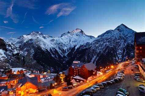 7,442 likes · 16 talking about this. Francja: lawina w Wysokich Alpach - Wakacje w Świecie ...