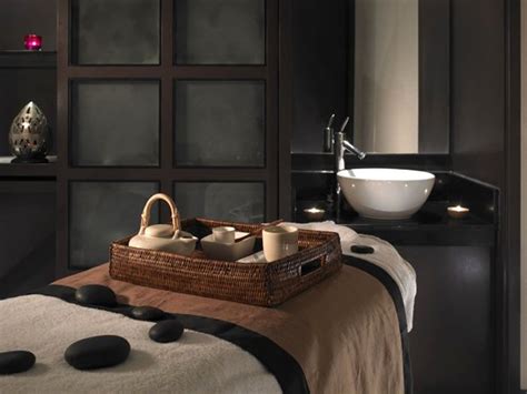 Picture Of Masculine Spa Room Ideas In Black White Nuance Overlooking