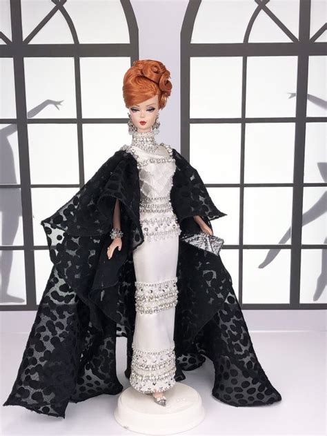 Haute Couture Dutch Fashion Doll World Dress Barbie Doll Barbie