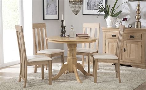 Kingston Round Oak Dining Table With 4 Chester Chairs Ivory Leather