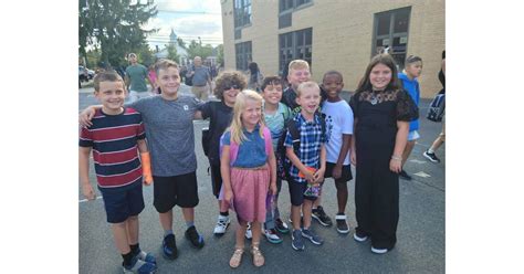 Kenilworth Readers Share Their First Day Of School 2022 Photos