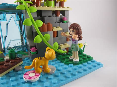 Review Lego Friends 41033 Jungle Falls Rescue