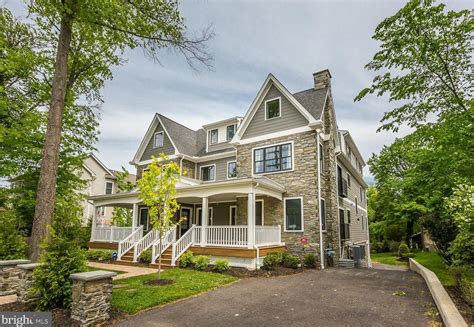5 Picturesque Homes On The Market With Fantastic Amenities Haven