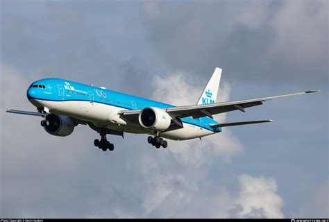 Ph Bvf Klm Royal Dutch Airlines Boeing 777 306er Photo By Kevin