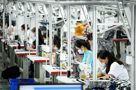 Chinas Industrial Profits Drop Further Wsj