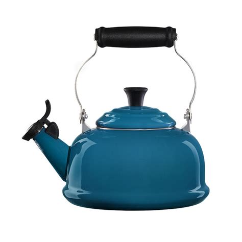 Classic Whistling Kettle Le Creuset Official Site