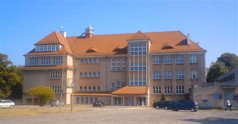 Check spelling or type a new query. SWPS University of Social Sciences and Humanities in Praga ...