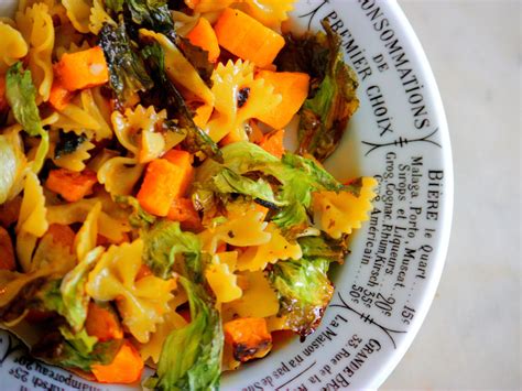 Recipe Sweet Roasted Butternut Squash And Escarole Over Bow Tie Pasta