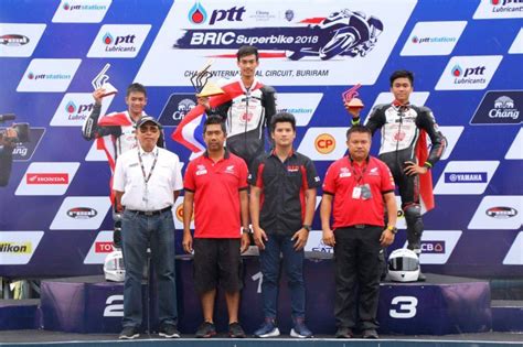 Pebalap Astra Honda Racing School Kibarkan Merah Putih Di Thailand