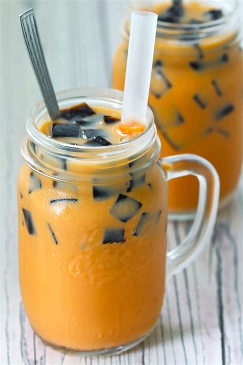 Thai Iced Milk Tea With Grass Jelly That Spicy Chick