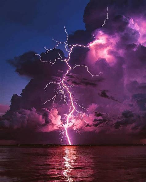 Lightning Storms Thunderstorms Natural Disasters Lightning