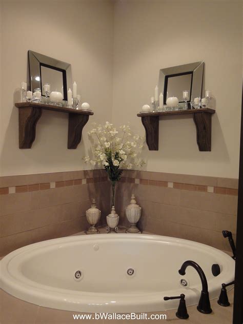 The jets are normally able to open, close, and swivel. Large corner tub in the master bathroom | Corner tub