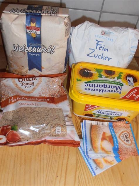 Maybe you would like to learn more about one of these? Vanillekipferl | Rezept | Vanillekipferl, Vanillekipferl ...
