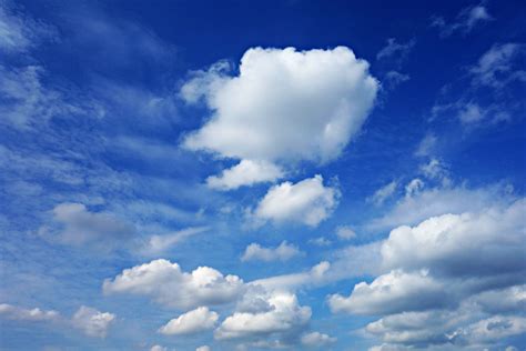 fotos gratis ligero nube cielo luz de sol aire atmósfera verano tiempo de día cúmulo