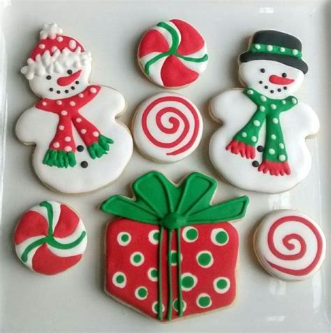 Christmas Sugar Cookies Large 3″ With Royal Icing Snowmanmittens